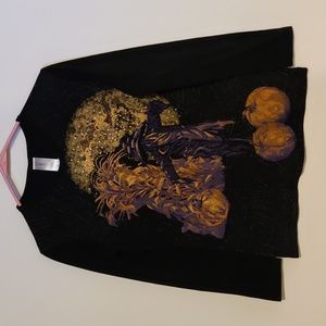 Needy Me Halloween Graphic Longsleeved Tee Size S